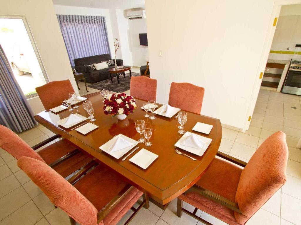 Terranova Suites Santa Cruz de La Sierra Kültér fotó